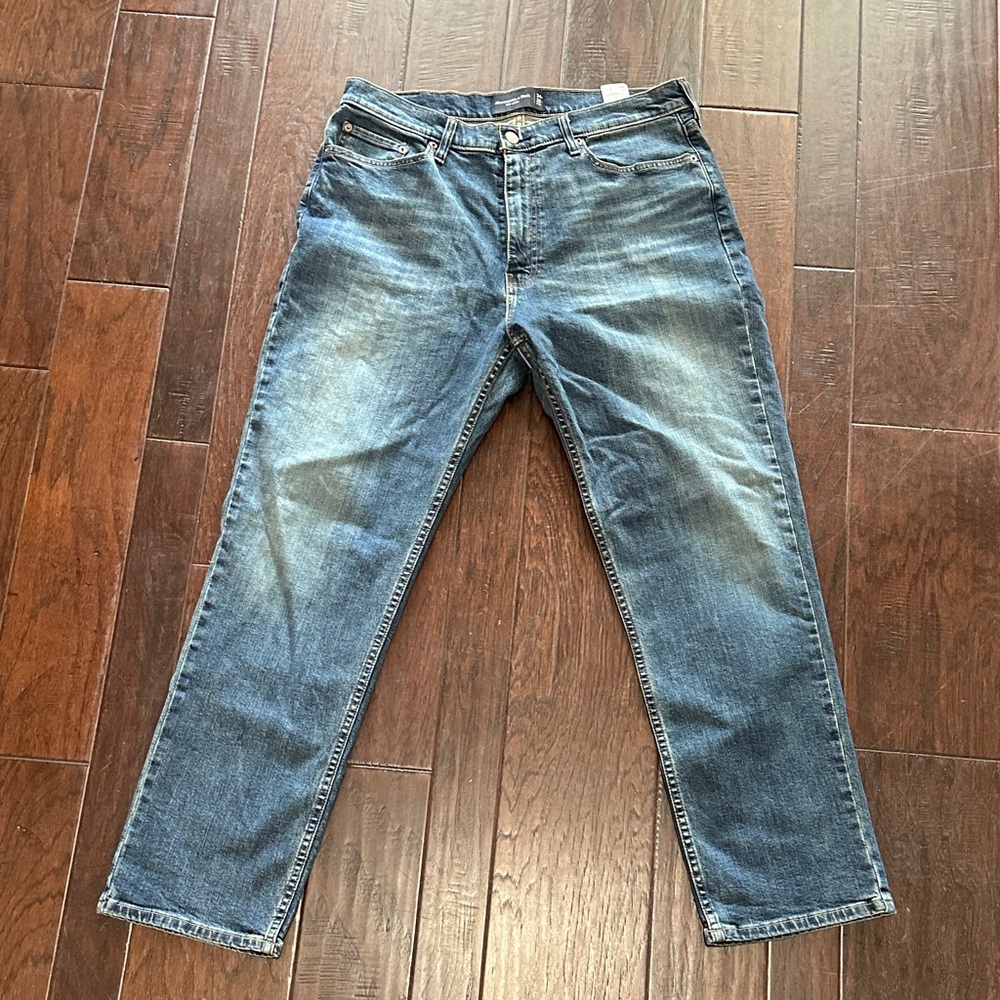 Abercrombie & Fitch Dark Blue Denim 90s Loose Jeans